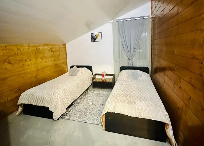 Casawyw 4 Cu 5 Apartment Craiova